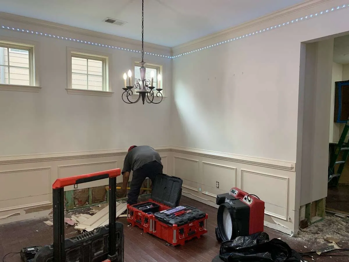 Restoration technician with professional equipment in Galena Park